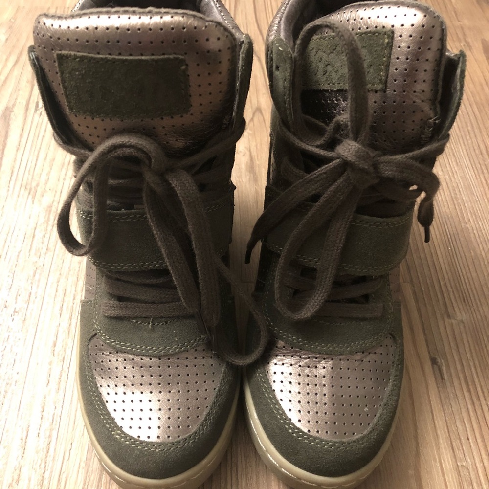 Pre-Owned Ash Brand Wedge Sneaker